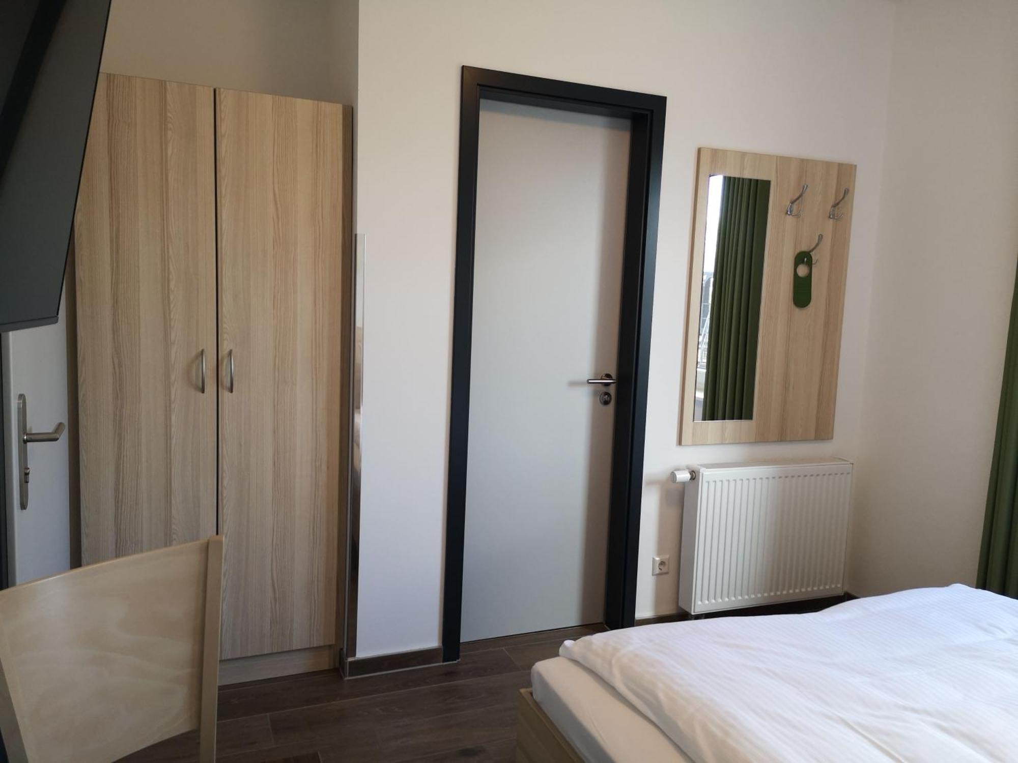 Lokschuppen Pasewalk- Gaestehaus Lokschuppen Eksteriør billede